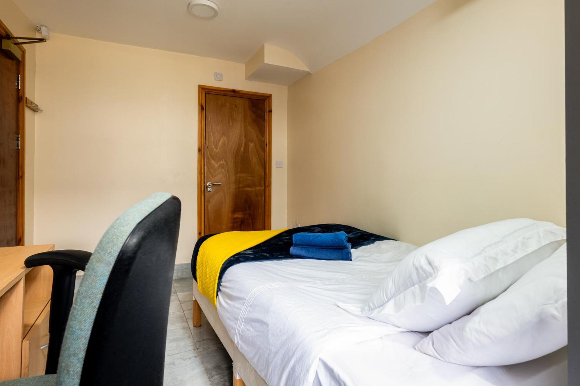 Private Rooms With Private Bathrooms In Selly Oak Бирмингем Экстерьер фото